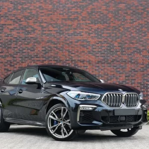 BMW X6 M50i 4.4L V8