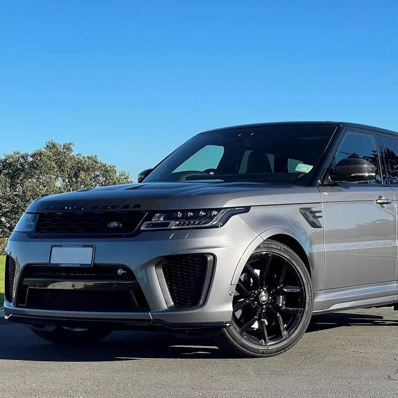 Range Rover Sport SVR 5L V8 Supercharged - Image 5
